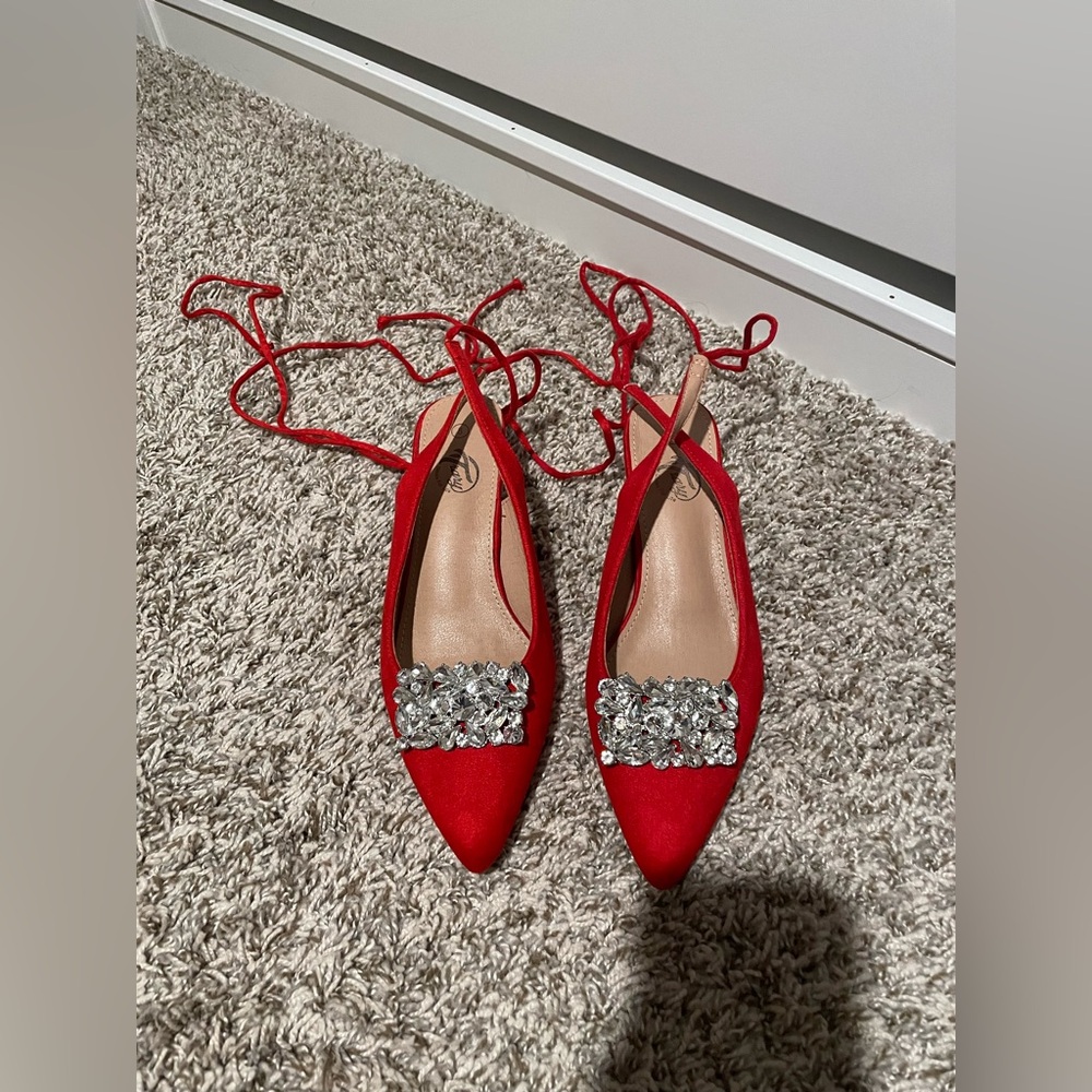 Trary Lacy Up Kitten Heels pumps